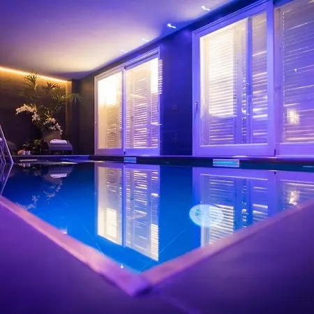 Relax In Apartment